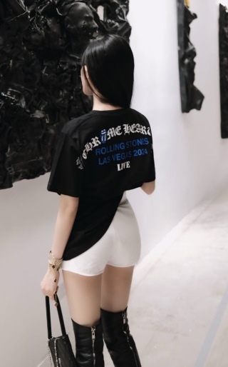 크롬하츠st 산스크리트어 프린트 폼 반팔